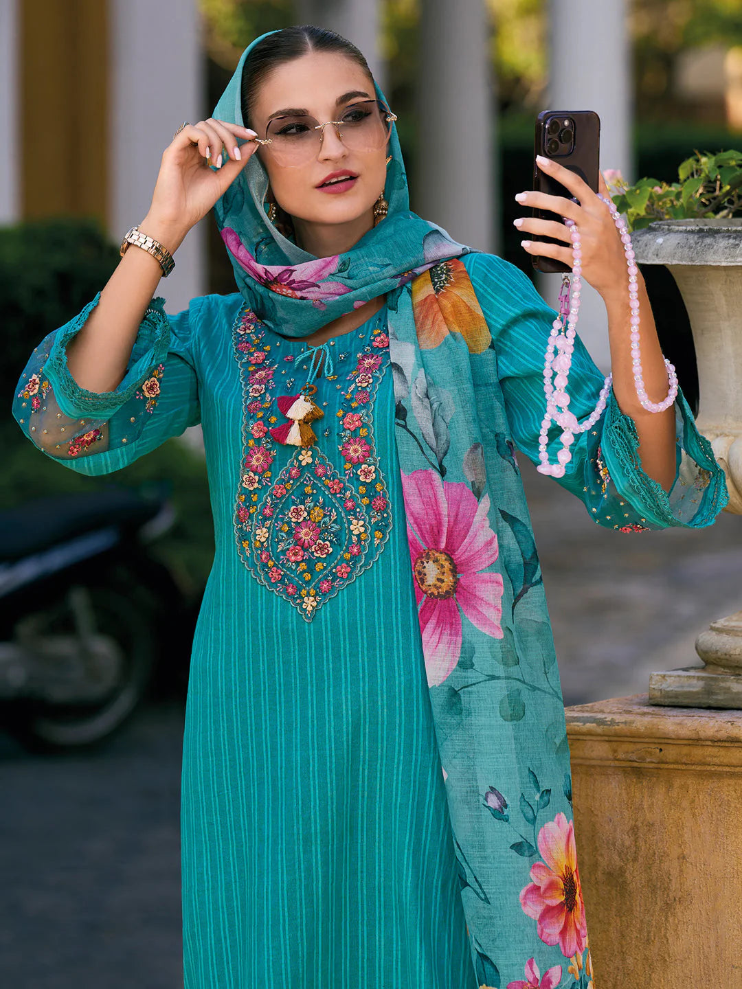 Saira Suit Set with Dupatta